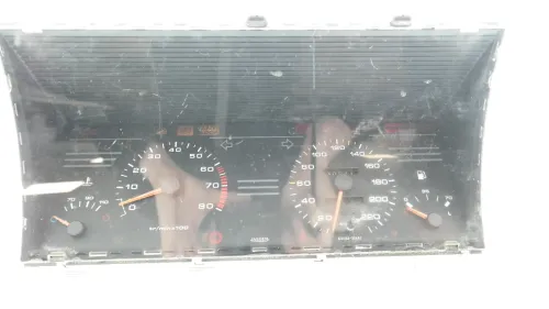 JEAGER 634A322K6J/ ->220KM/ ->6250 TR/ L.WATER TEM./ R.BENZ.