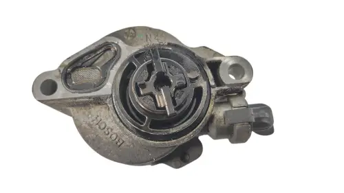 HDI 1.6 16V DV6TED4/ VACUUMPOMP OP KOP/ ZIE 456570
